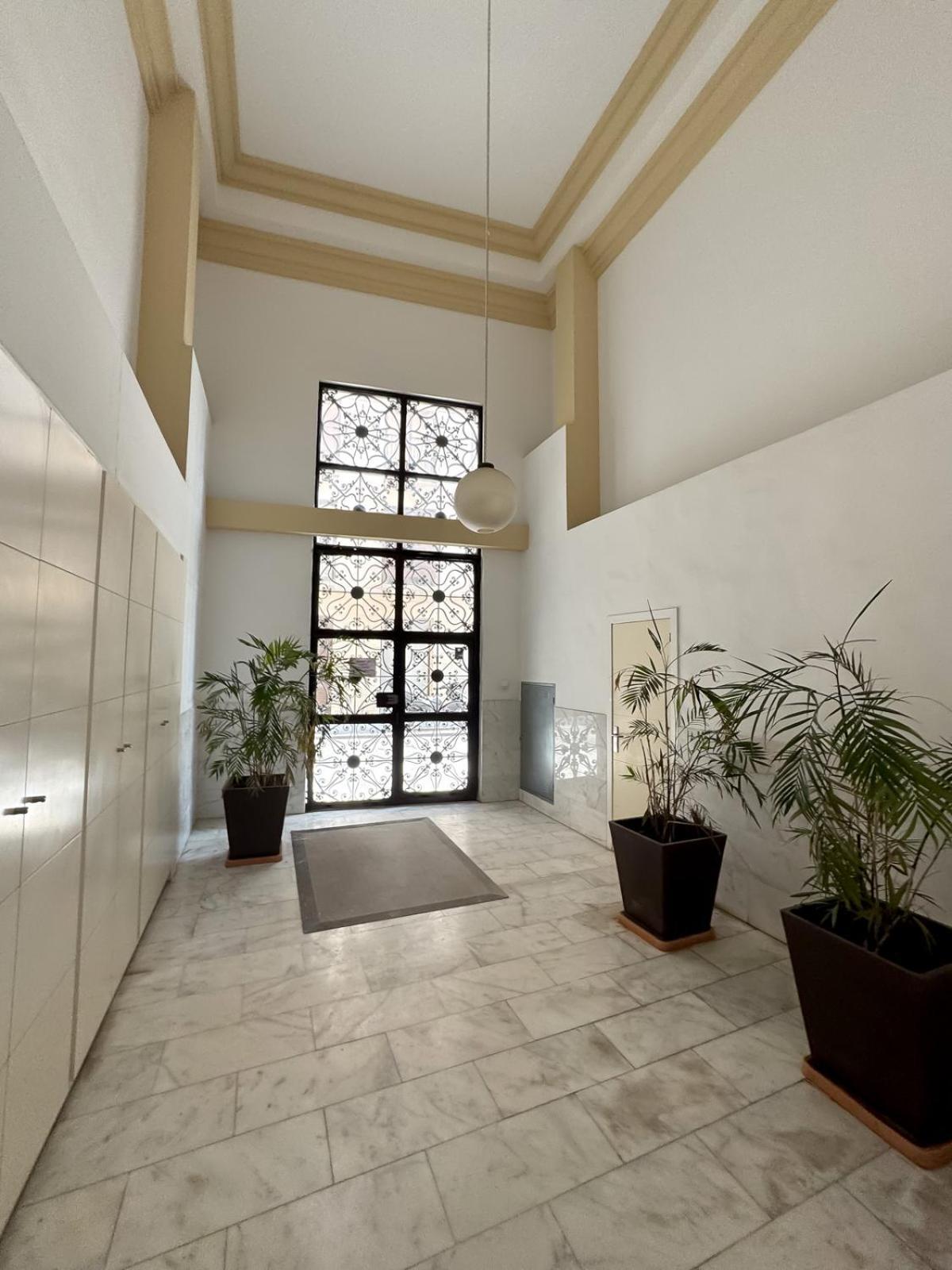 Nest Silence Lägenhet Valencia Exteriör bild